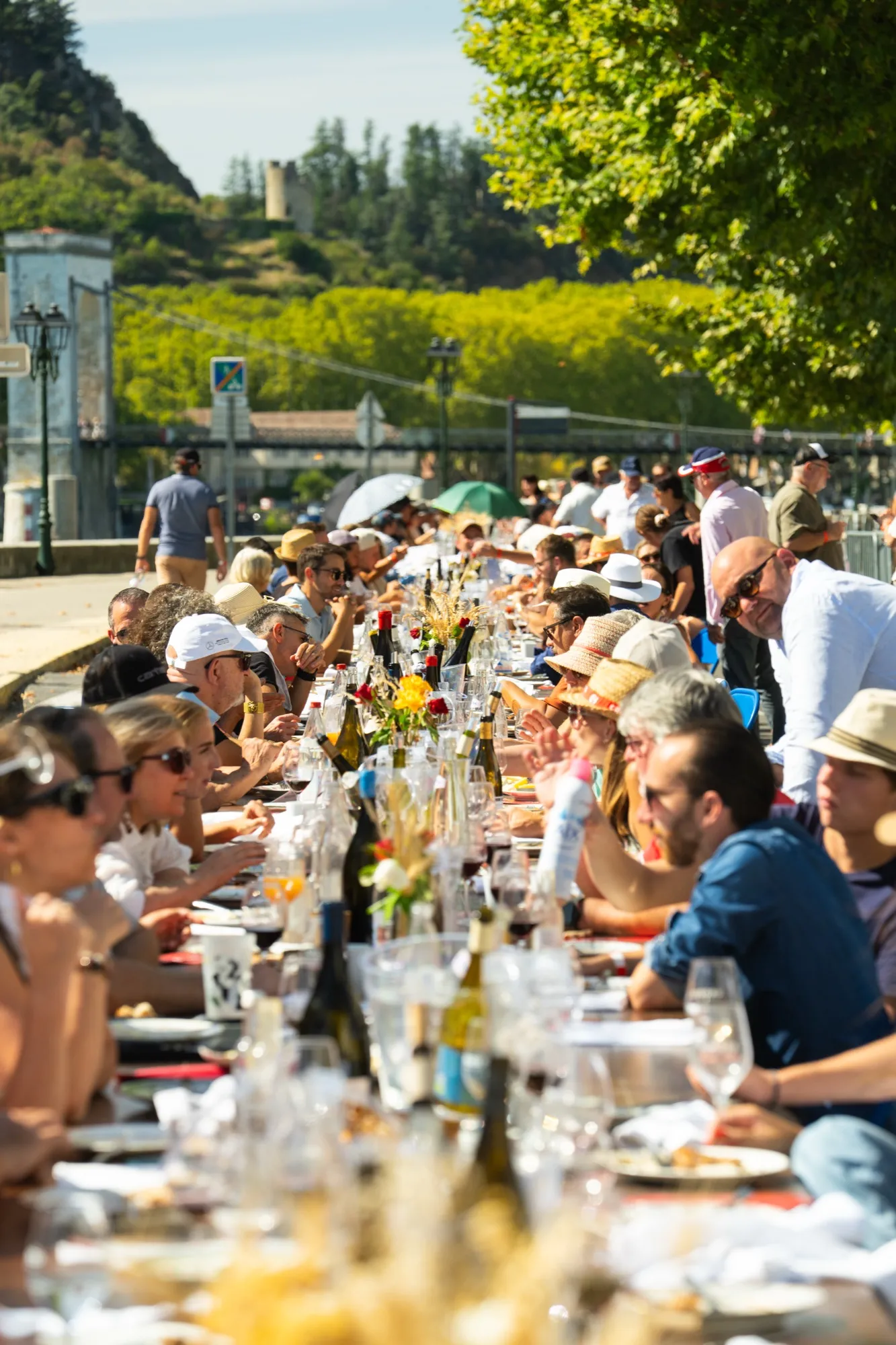 Portrait d’ambiance entre les convives de la Grande Tablée